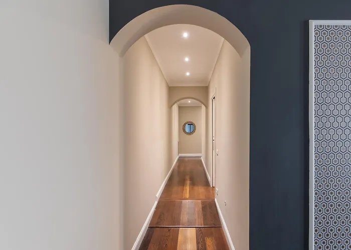 Iflat Contemporary Elegance In The Heart Of Appartement