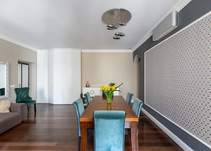 Iflat Contemporary Elegance In The Heart Of Rome