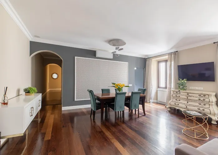 Iflat Contemporary Elegance In The Heart Of